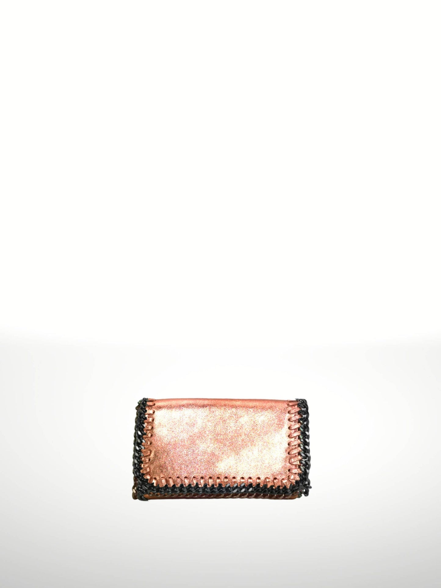 Bolso bandolera de piel metalizada, oro rosa, elegante y moderno. Ideal para un look de fiesta. Compra tu bolso de piel online