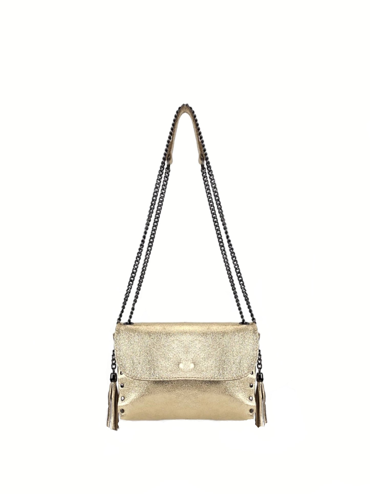 Bolso de piel dorado con cadena y detalles laterales. Diseño elegante y versátil, Compra online.